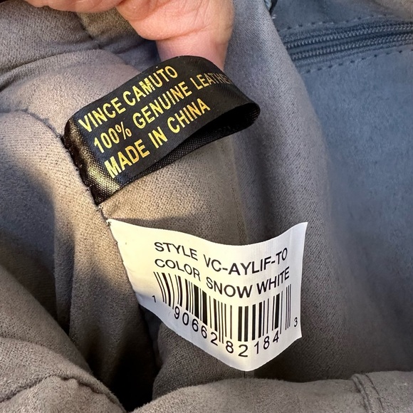 Vince Camuto Aylif Zip Gusset Leather Tote Bag - Picture 11 of 14